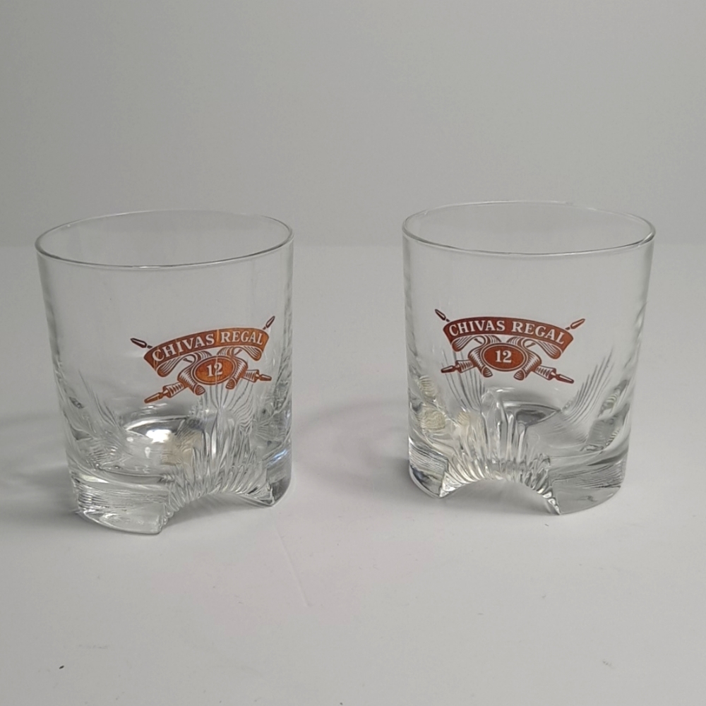 VINTAGE GLASS SET CHIVAS REGAL